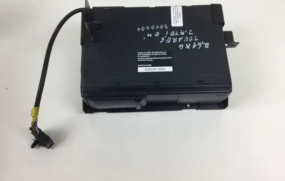 Volkswagen Touareg I CD/DVD changer 