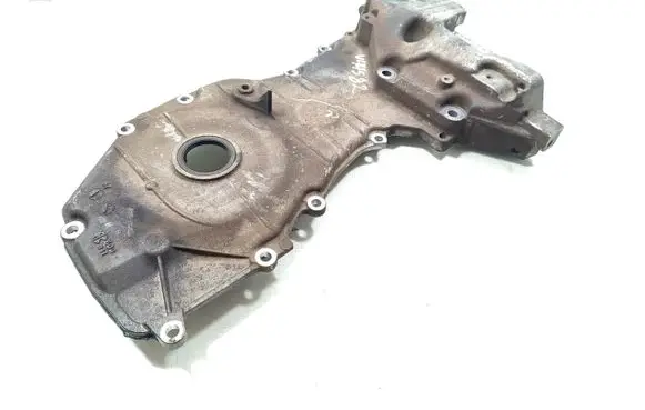 Nissan Qashqai Timing chain cover 