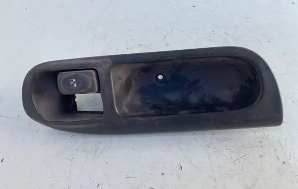 Renault Scenic I Electric window control switch 7700431172