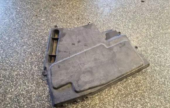 BMW 5 E60 E61 Fuse box cover