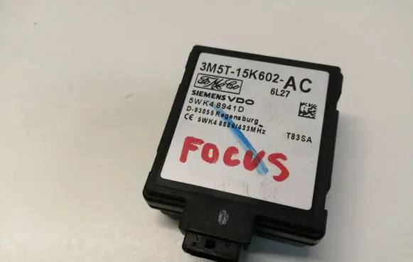 Ford Focus Door central lock control unit/module 3M5T15K602 5WK48941D T83SA
