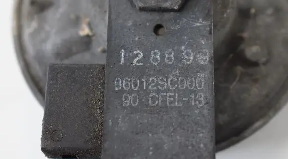 BMW 1 F20 F21 Horn signal 86012SC000