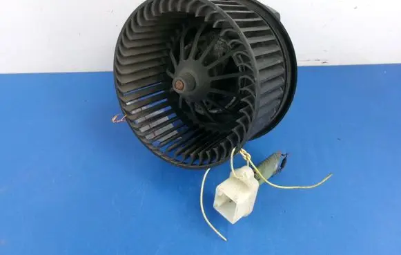 Ford C-MAX I Heater fan/blower 3M5H-18456-AD