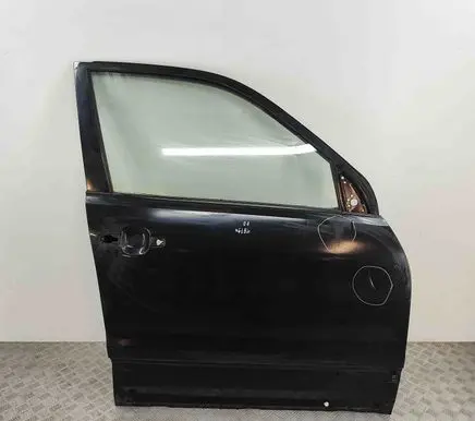 Suzuki Grand Vitara II Front door 6800165844