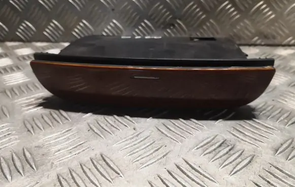Car ashtray
