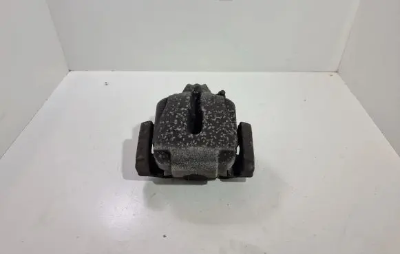 BMW 5 F10 F11 Front brake caliper 6021330