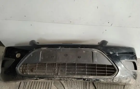 Ford Focus Front bumper