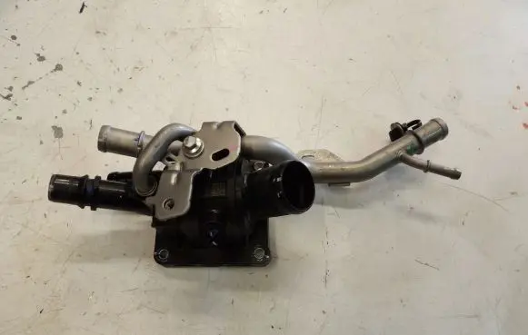 Thermostat/thermostat housing