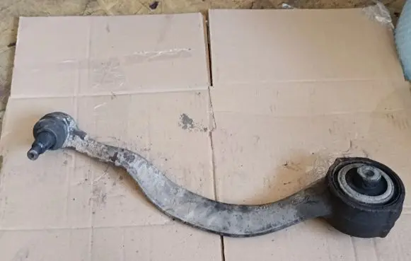 Land Rover Range Rover L405 Front lower control arm/wishbone