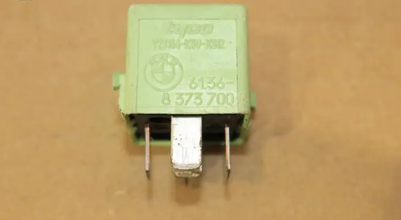 BMW X5 E53 Other relay 8373700