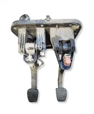 Iveco Daily 6th gen Brake pedal 258DA100