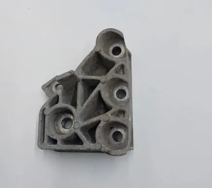 Mini Cooper Countryman R60 Engine mounting bracket