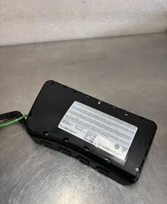 Porsche Cayenne (9PA) Trunk lid opening control unit 7L0880239H