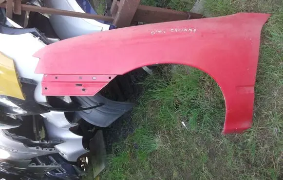 Opel Calibra Fender