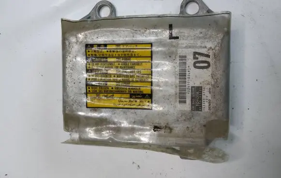 Toyota Land Cruiser (J120) Airbag control unit/module 8917060120 1523006171