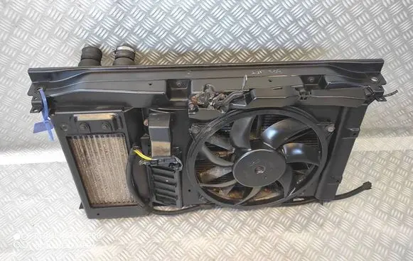 Peugeot 308 Radiator support slam panel