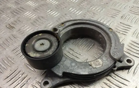 BMW X3 G01 Generator/alternator belt tensioner