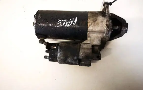 Mercedes-Benz Vaneo W414 Starter motor 1005821986