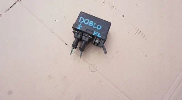 Fiat Bravo - Brava Glow plug pre-heat relay 55193073