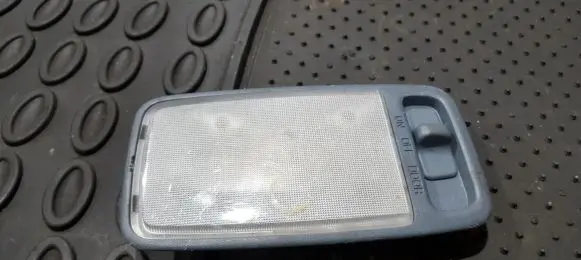 Toyota Camry Front seat light