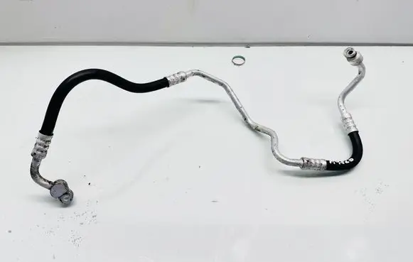 Air conditioning (A/C) pipe/hose