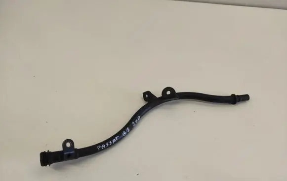 Volkswagen PASSAT B7 Oil level dip stick 03L103634