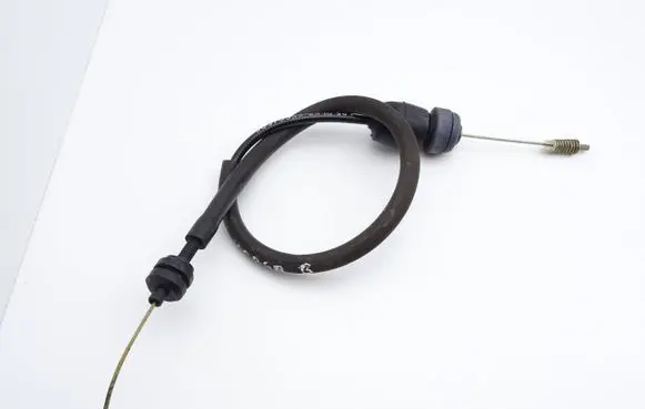 Opel Corsa B Throttle cable 90570559 90570559JS