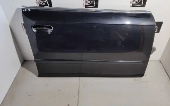 Audi A4 S4 B7 8E 8H Front door LY9B