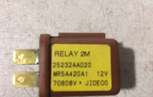 Subaru Tribeca Combustion relay 25232AA020 MR5A420A1 70808V