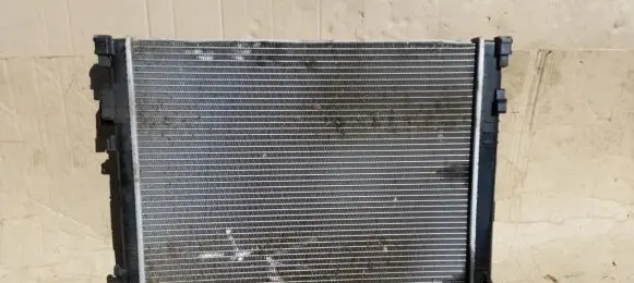 Opel Vivaro Coolant radiator 1831248000