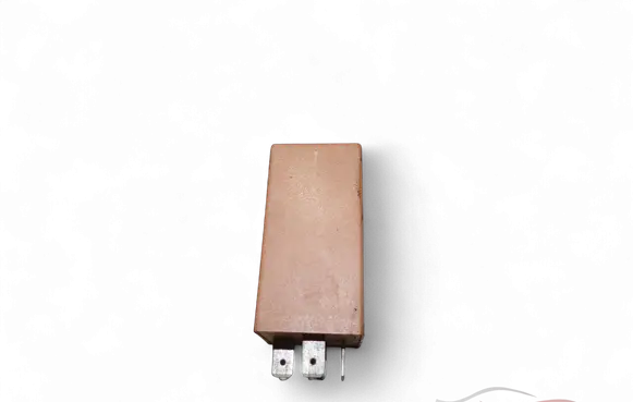 Audi 200 Other relay 447965571A
