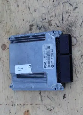 BMW 7 E65 E66 Engine control unit/module 7799856