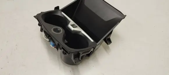 BMW 1 F40 Cup holder front 6823329