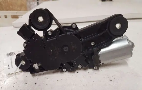 Volvo V40 Rear window wiper motor 0390201884