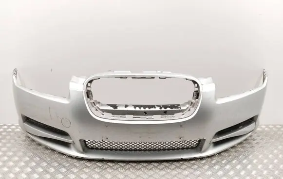 Jaguar XF Front bumper 8X2317C831