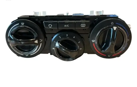 Peugeot 208 Climate control unit 96722483ZD 96722483 T1013332G