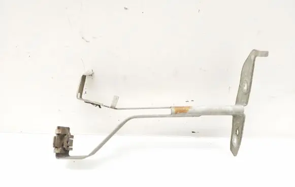 Mercedes-Benz C W204 Front bumper mounting bracket A2045241340