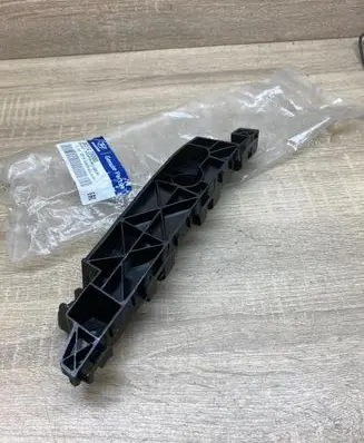 Hyundai ix35 Front bumper mounting bracket 865142S000