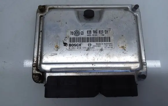 Volkswagen PASSAT B5 Engine control unit/module 038906019EH