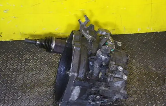 Opel Corsa E Manual 6 speed gearbox M320FAMO BIEGOW