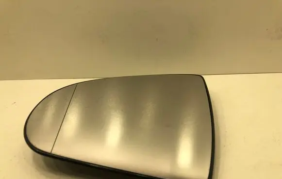 Mitsubishi Colt Wing mirror glass 232634027