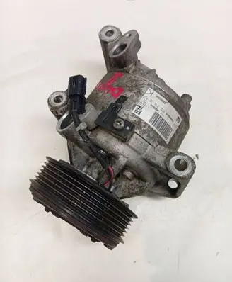 Dacia Duster II Air conditioning (A/C) compressor (pump) 926005154R 7104085519