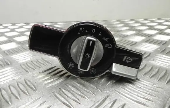 Mercedes-Benz S W221 Light switch A2215451004 AJ002