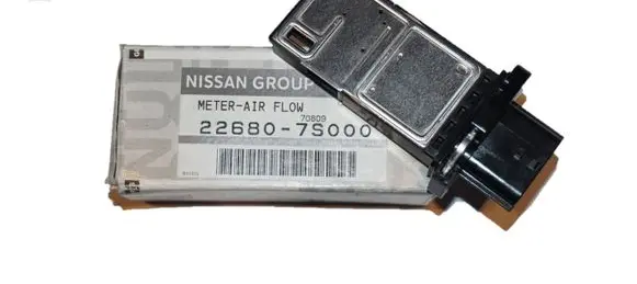 Renault Koleos I Mass air flow meter 226807S000