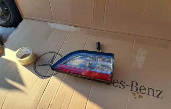 Ford Kuga III Tailgate rear/tail lights LV4B13A603AN