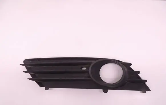 Opel Astra H Front bumper lower grill 13126026 D98