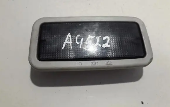 Volkswagen Polo III 6N 6N2 6NF Front seat light 6N0947105D