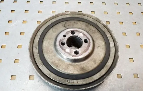 Crankshaft pulley