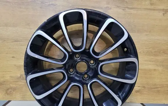 Opel Adam R17 alloy rim 