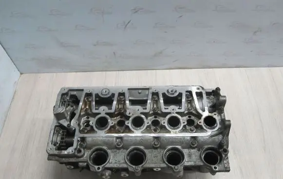 Citroen C5 Engine head 9682446510